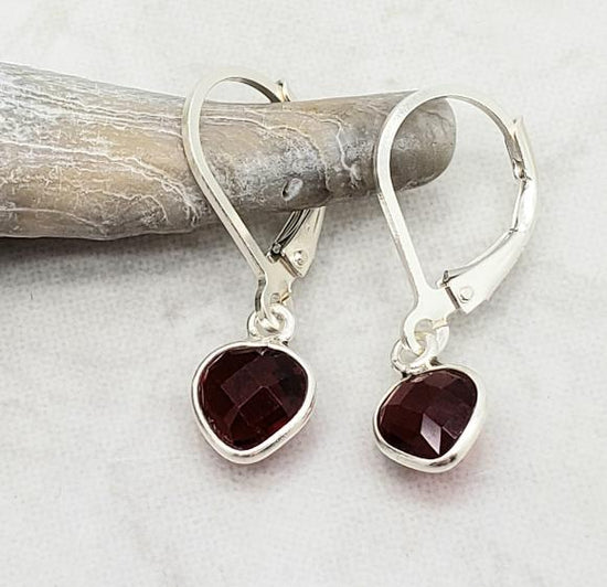 Sweet Garnet Quartz Heart Earrings - Leverback Earring - January Birthstone