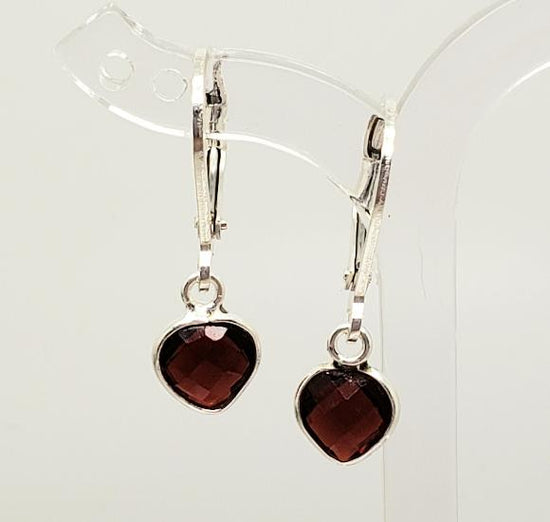 Sweet Garnet Quartz Heart Earrings - Leverback Earring - January Birthstone