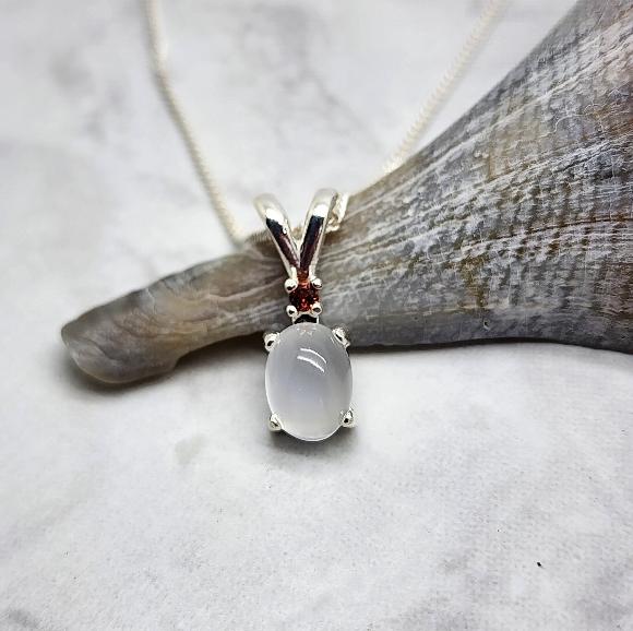 Oval White Moonstone and Garnet Gemstone Necklace - Sterling Silver