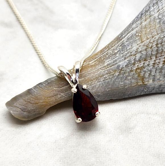 Teardrop Garnet Gemstone Necklace - January Birthstone