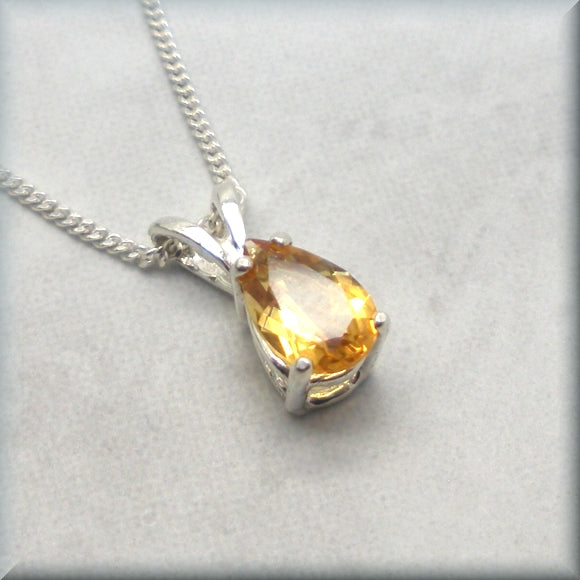 
                  
                    sterling silver faceted yellow citrine necklace
                  
                
