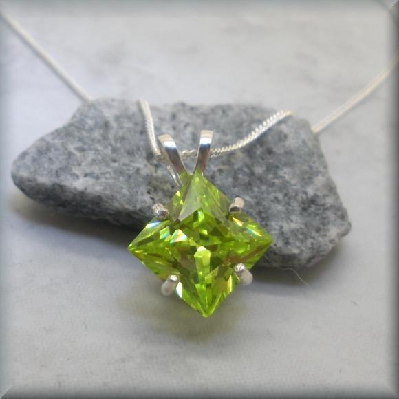 Square-Peridot-Green-Cubic-Zirconia-Necklace-Bonny-Jewelry