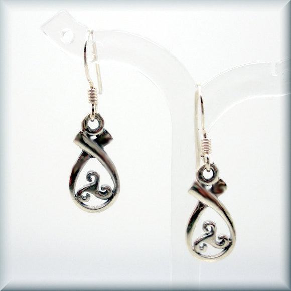 Triskele Teardrop Celtic Earrings - Bonny Jewelry
