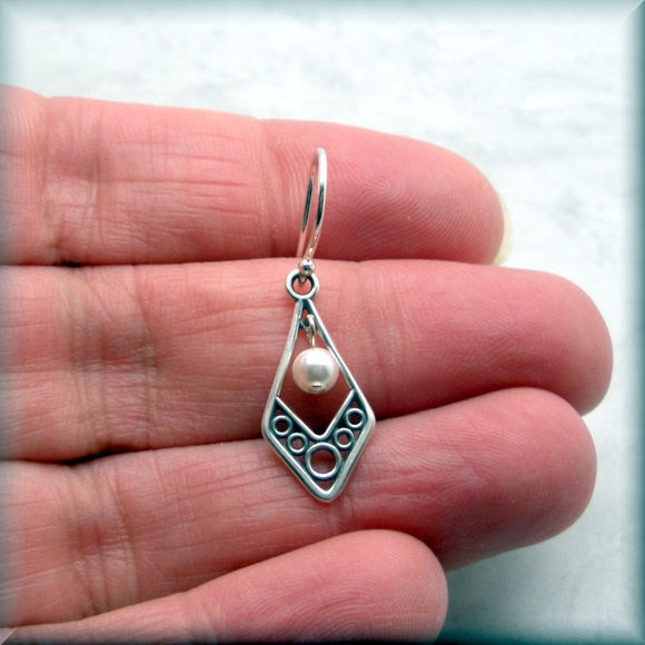 
                  
                    Filigree White Pearl Earrings - June Birthstone - Bonny Jewelry
                  
                