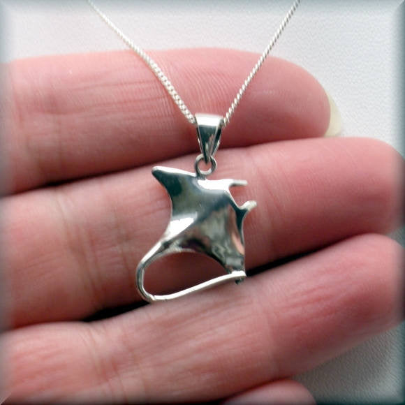 Silver Stingray Necklace - Manta Ray - Beach Jewelry - Bonny Jewelry
