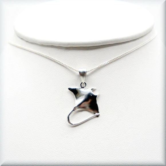 Silver Stingray Necklace - Manta Ray - Beach Jewelry - Bonny Jewelry