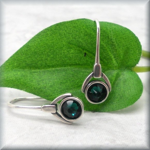 May Crystal Birthstone Earrings - Emerald Green