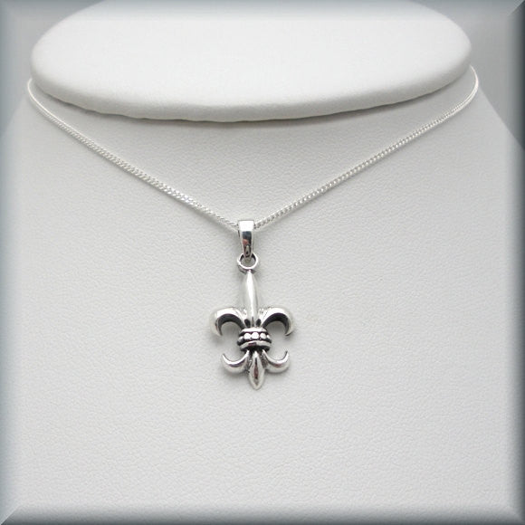 Fleur de Lis Necklace - Sterling Silver - Bonny Jewelry