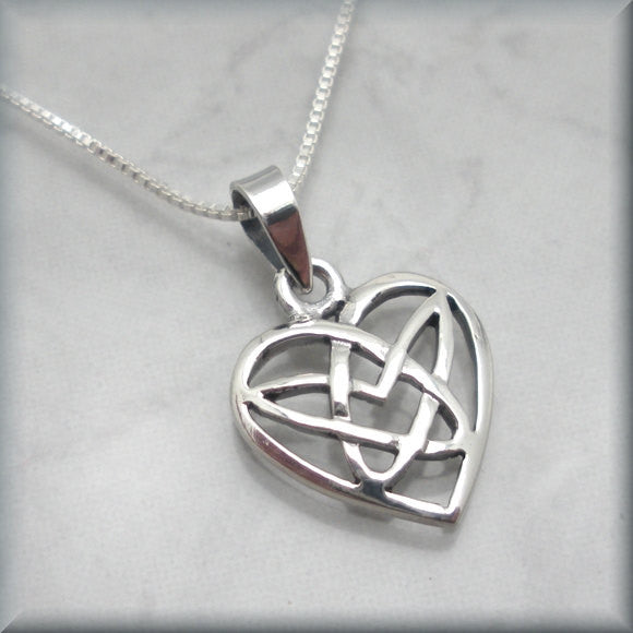 
                  
                    Celtic Heart Necklace - Irish Knot - Bonny Jewelry
                  
                