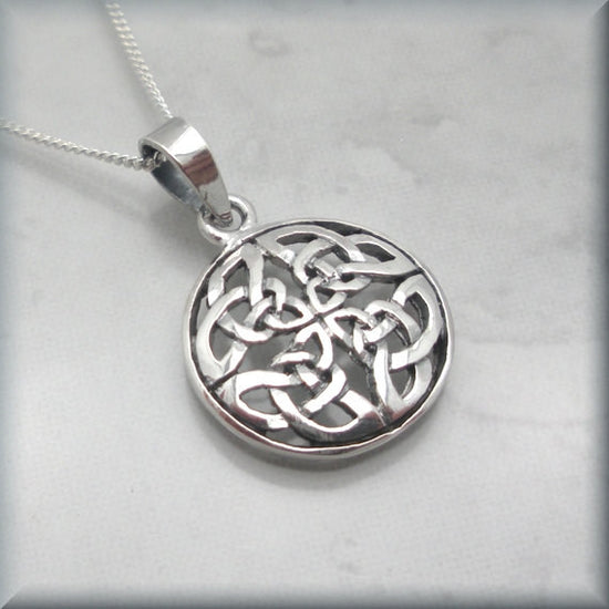 Round Celtic Knot Necklace - Irish Jewelry () - Bonny Jewelry