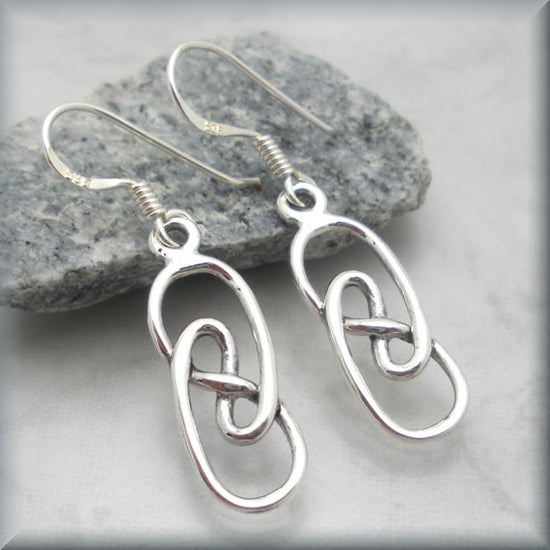Celtic Knot Swirl Earrings - Bonny Jewelry