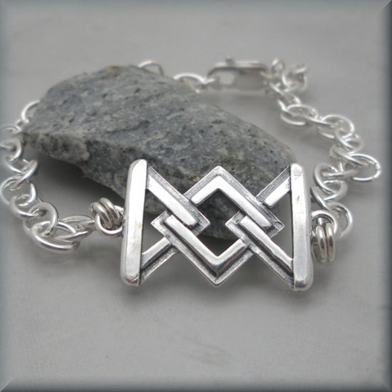 Geometric Triangle Link Bracelet - Bonny Jewelry