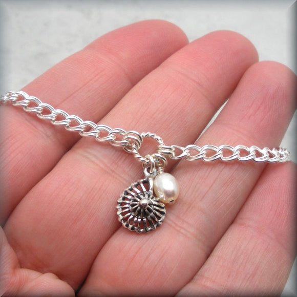 Nautilus Shell Bracelet with Pearl Accent - Bonny Jewelry