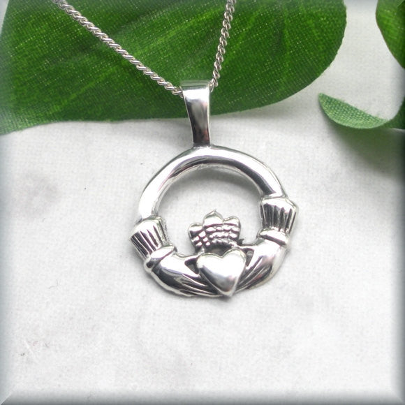 
                  
                    Claddagh Necklace - Friendship, Love & Loyalty - Celtic Jewelry - Bonny Jewelry
                  
                